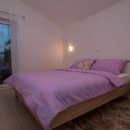 Apartment Verunic 14286c